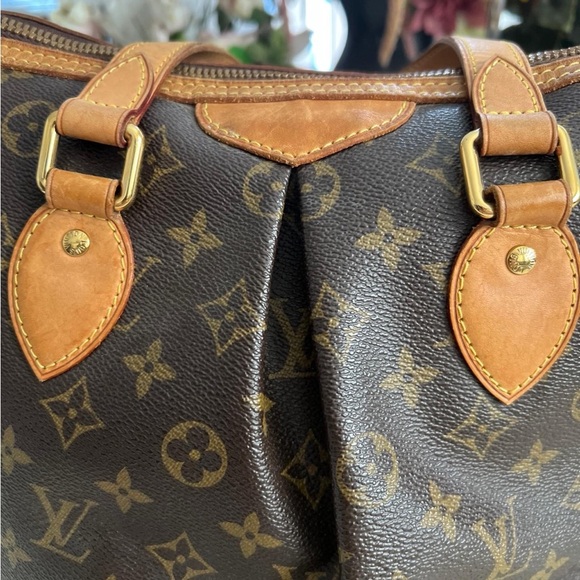 Louis Vuitton Palermo w sling ( medium to large size) - Picture 2 of 12